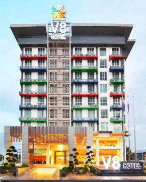 Гостиница V8 Hotel Johor Bahru  Джохор-Бару